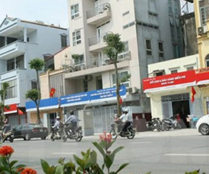 Hà Nội sẽ xem xét lại biển hiệu đường Lê Trọng Tấn