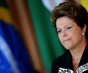 Tổng thống Brazil bắt đầu dọn đồ khỏi nơi làm việc