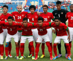 FIFA dỡ bỏ lệnh cấm với bóng đá Indonesia