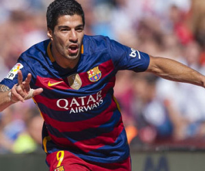 Suarez: Từ chàng trai trốn vé đến người hùng ở Nou Camp