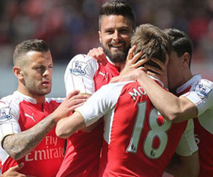 Vùi dập Aston Villa, Arsenal soán ngôi thứ 2 của Tottenham