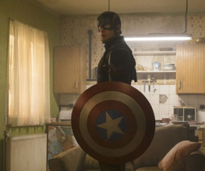 "Captain America: Civil War" tiếp cận mốc doanh thu 1 tỷ USD
