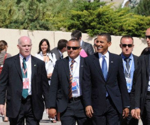 Đoàn tháp tùng hùng hậu của Tổng thống Obama