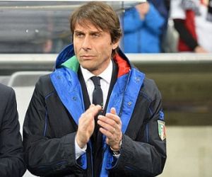 HLV Conte trắng án trong scandal dàn xếp tỷ số