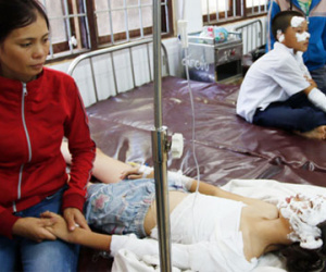 Nổ bình gas trong giờ thi nấu ăn, 5 học sinh bị bỏng