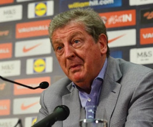 Roy Hodgson chống gián điệp theo dõi Tuyển Anh
