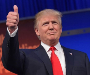 Tỷ phú Donald Trump kê khai tài chính 10 tỷ USD