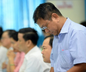 Bí thư Đinh La Thăng yêu cầu cách chức trưởng phòng TN-MT Hóc Môn