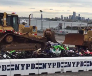 Cảnh sát New York nghiền nát hàng loạt xe đua trái phép
