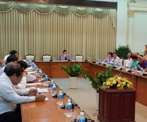 Đề xuất nhà mạng nhắn tin mời cử tri đi bầu cử