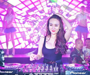 DJ Thảo Bee: "Đổi lấy thành công tôi mất rất nhiều thứ, nào sờ soạng, nào gọi mời"