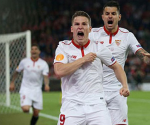 Sevilla thắng ngược Liverpool, lần thứ 3 liên tiếp vô địch Europa League