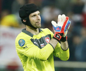 Petr Cech sinh nhật lần thứ 34 (20/5/1982): Cháy lên lần cuối