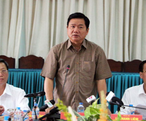 Ông Đinh La Thăng "truy" 2 giám đốc sở của TP HCM