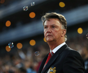 Van Gaal thừa nhận sắp mất việc ở MU