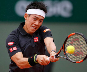 Nishikori hoãn thắng vì mưa, Kyrgios lại gây sự ở Paris