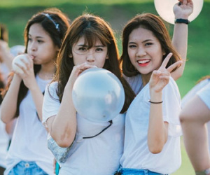 Teen Đống Đa tiết kiệm vẫn sang chảnh trong ảnh kỷ yếu