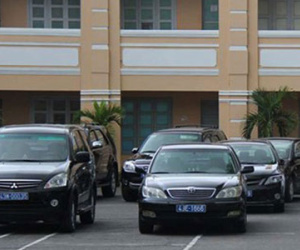 Từ chối “đặc thù” định mức xe công cho Liên đoàn lao động Hà Nội và TP HCM