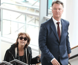 Van Gaal đầy thất vọng viết tâm thư gửi MU