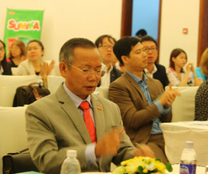 Bibica giảm mạnh kế hoạch lãi 2016 vẫn lo không đạt