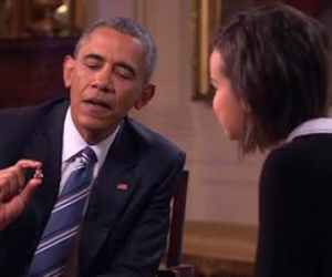 Vì sao ông Obama luôn bỏ tượng phật nhỏ trong người?