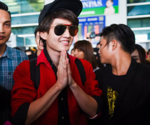 Sao "Tình yêu không có lỗi, lỗi ở bạn thân" bất ngờ đến Việt Nam