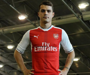 Tân binh Xhaka của Arsenal được ví như Pirlo