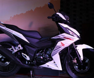 Khách hàng lo ngại Honda Winner 150 bị làm giá