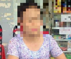 Người mẹ "chết đứng" khi biết sự thật động trời về bức vẽ dưới gầm giường