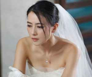 Phát hiện con dâu có hình xăm, mẹ chồng đuổi ngay trong đêm tân hôn
