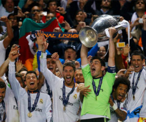 Văn Quyến "đặt cửa" vô địch cho Real Madrid