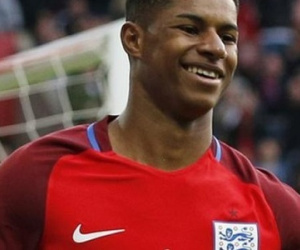 ĐT Anh: Hodgson khó nghĩ khi Rashford tỏa sáng