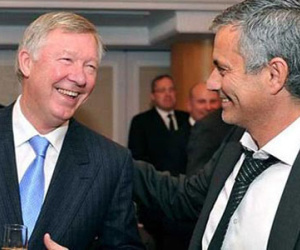 Mourinho đừng mơ được như Sir Alex Ferguson