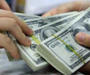Ngân hàng lại mở hầu bao cho doanh nghiệp vay đôla