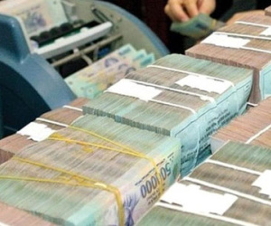 Ngân sách bội chi 3 tỷ USD trong 5 tháng