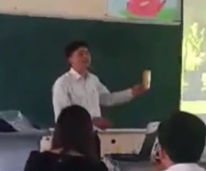 Nghỉ học để giáo viên ngồi nghe tiếp thị: Còn gì "sướng" hơn?!