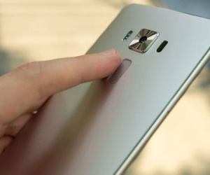Ảnh thực tế 3 chiếc Zenfone thiết kế hoàn toàn mới