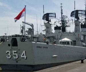 Chiến hạm Indonesia bắt tàu cá Trung Quốc