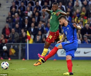 Chủ nhà EURO 2016 vã mồ hôi hạ “Sư tử bất khuất”