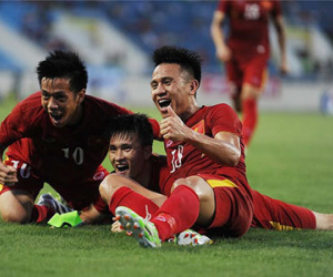 Hàng công toả sáng, Việt Nam thắng Syria 2-0