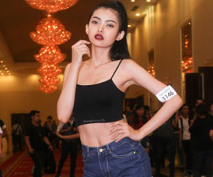 Loạt thiếu nữ cực sexy và chất đang "đổ bộ" Sài Gòn