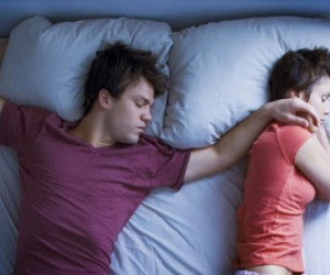 Người ngủ nướng dễ bị ung thư ruột