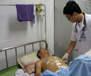 Ông lão thoát chết dưới lưỡi dao kẻ cướp: "Hắn ra tay rất tàn ác"