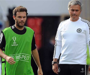 Sợ bị Mourinho đày đọa, Mata chạy sang Barca