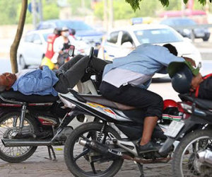 Hà Nội nóng 37 độ C