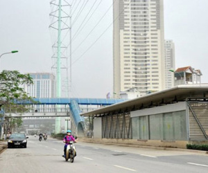 Hà Nội: Vì sao chưa vận hành tuyến xe buýt nhanh nghìn tỉ?