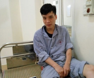 Nhiều "thế lực ngầm" yêu cầu nạn nhân bị bỏ quên gạc phải gỡ bài