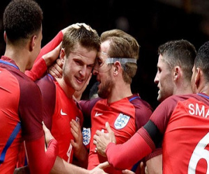 Rashford và ĐT Anh chiếm ngôi trẻ nhất EURO 2016