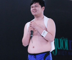 Thí sinh lùn, mập gây cười khi catwalk ở Next Top Model