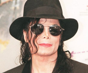 Ông hoàng nhạc pop Michael Jackson còn sống?